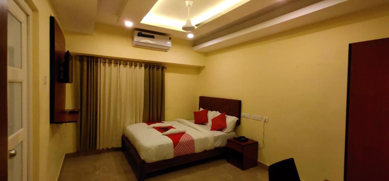 โรงแรมกรีน พลาซา Thrissur ภายนอก รูปภาพ