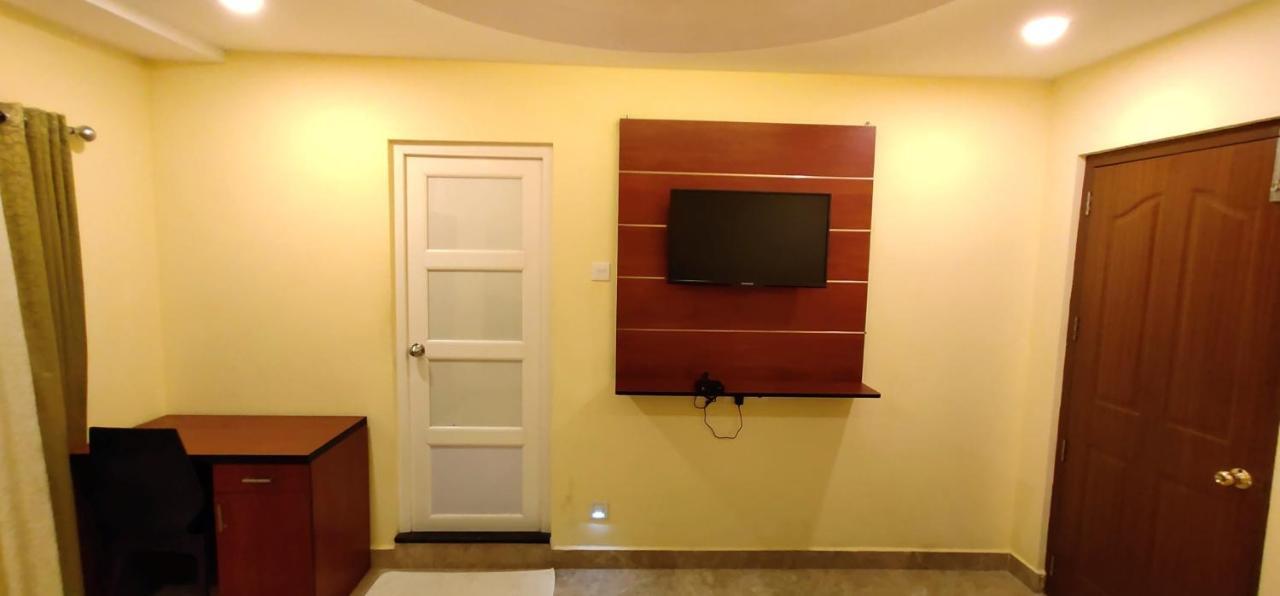 โรงแรมกรีน พลาซา Thrissur ภายนอก รูปภาพ