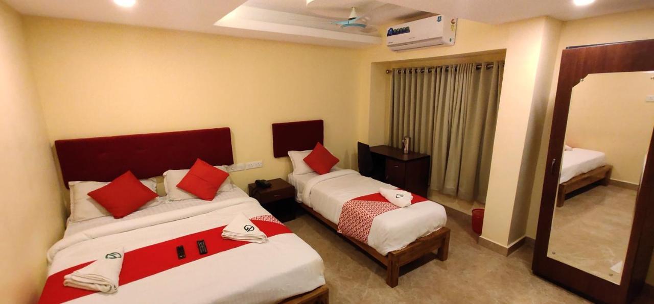 โรงแรมกรีน พลาซา Thrissur ภายนอก รูปภาพ